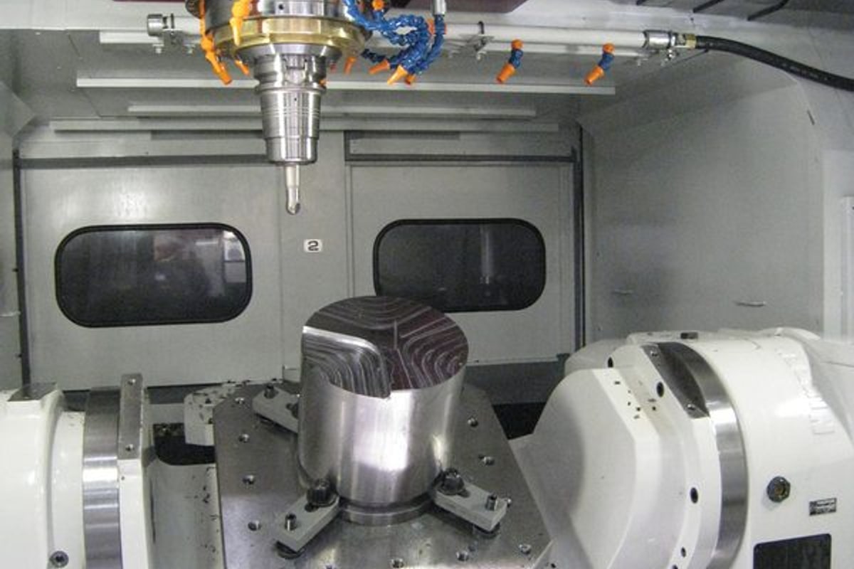 VMC850 vs VMC855 Vertical Machining Centers: Spec Breakdown for Precision Mold Making